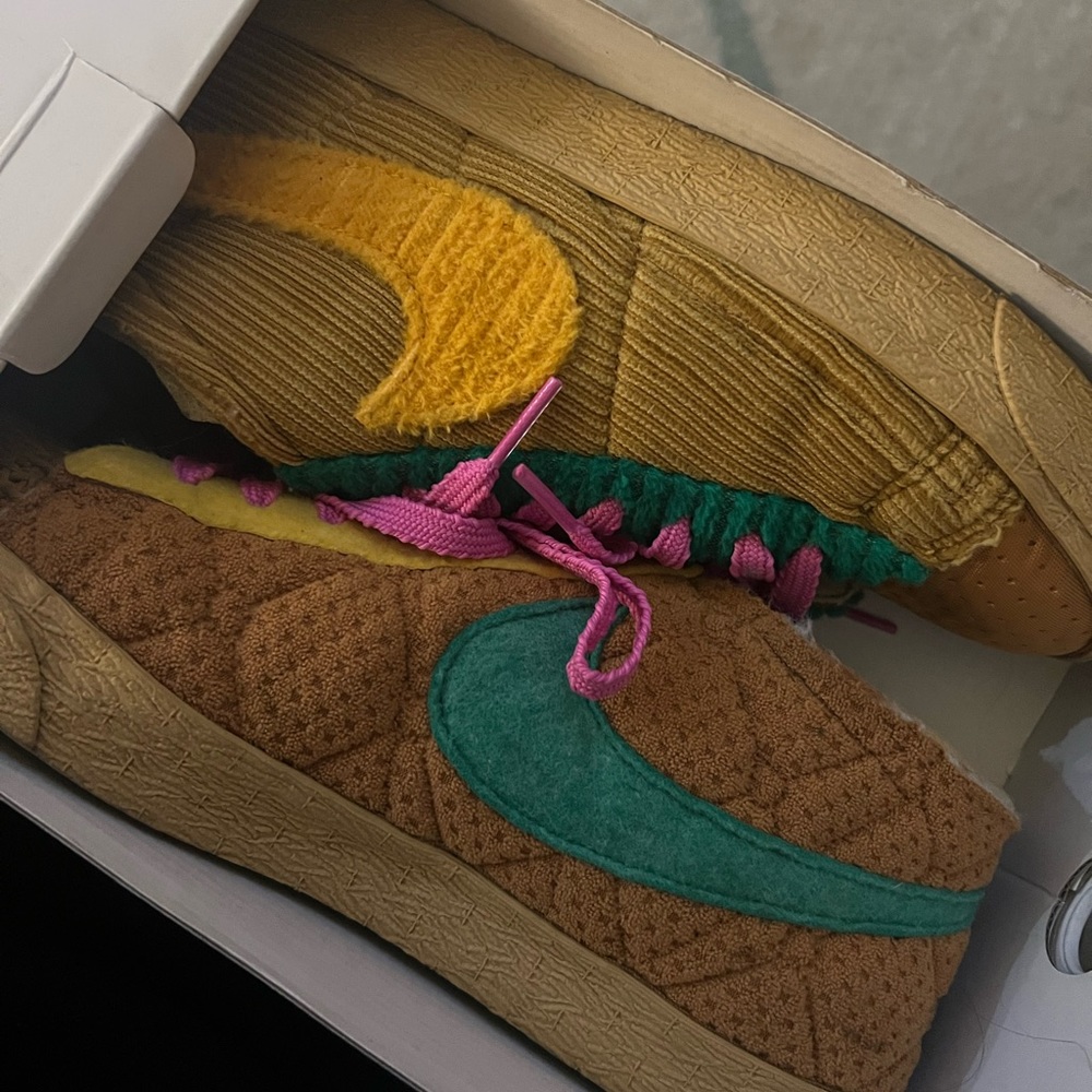 Men's Nike Cactus Plant Flea Market x Blazer Mid 'Sponge By You' Sneakers